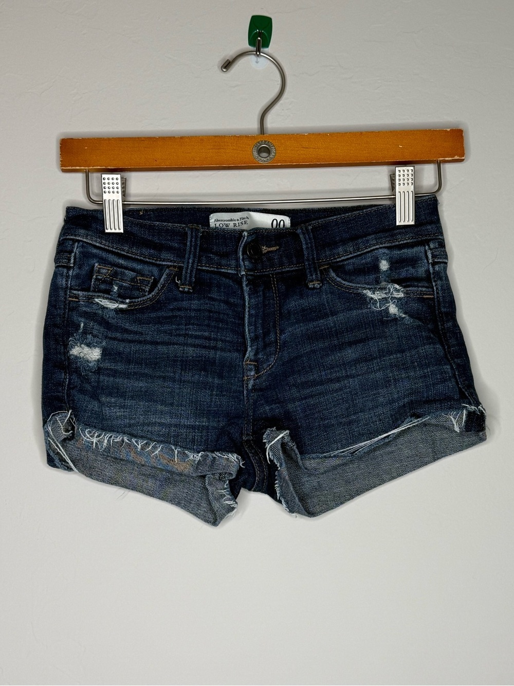 Abercrombie & Fitch Low Rise Denim Shorts Size 00/24 Y2K Shorts distressed